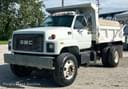 2000 GMC C7500 Image
