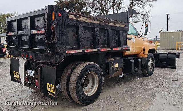 Image of GMC C7500 equipment image 4