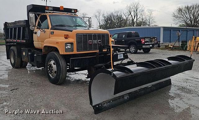 Image of GMC C7500 equipment image 2