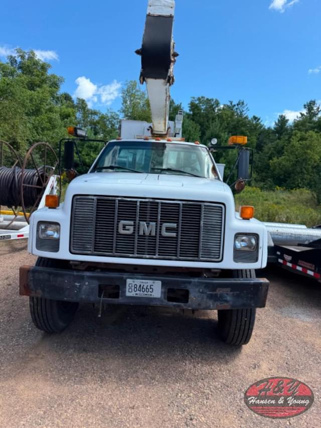 Image of GMC C7500 equipment image 2