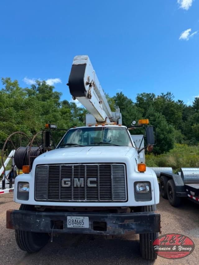 Image of GMC C7500 equipment image 1