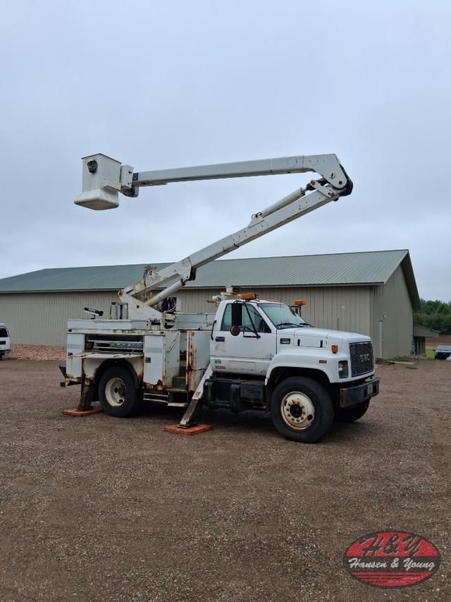 Image of GMC C7500 equipment image 4