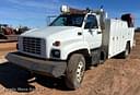 2000 GMC C7500 Image