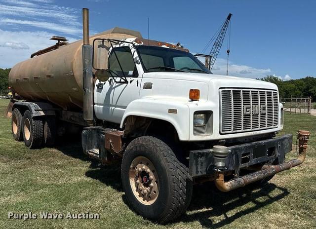 Image of GMC C7500 equipment image 2