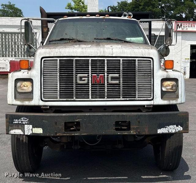 Image of GMC C8500 equipment image 1