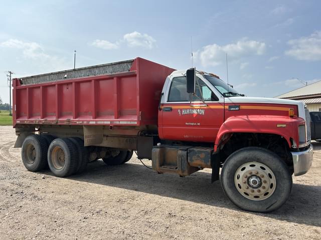 Image of GMC C8500 equipment image 1