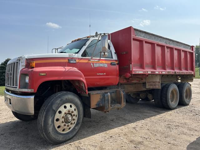 Image of GMC C8500 equipment image 2
