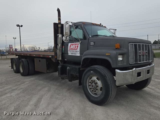 Image of GMC C8500 equipment image 2