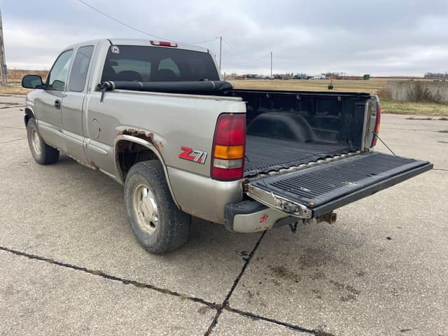 Image of GMC 1500 equipment image 4