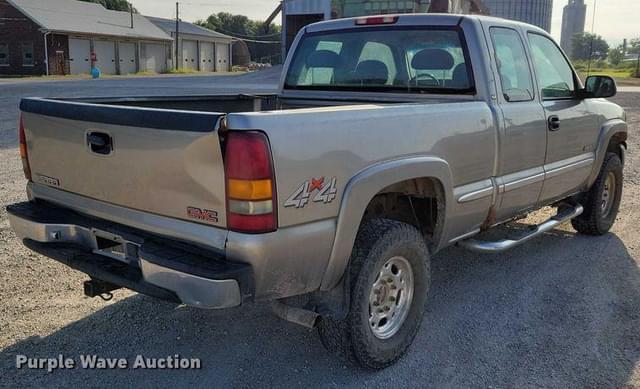 Image of GMC 2500 equipment image 4
