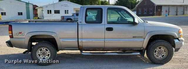 Image of GMC 2500 equipment image 3