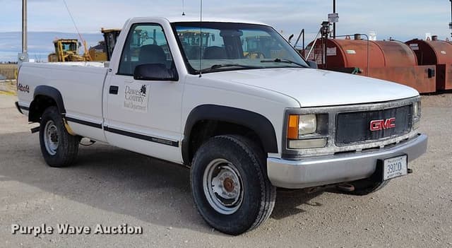 Image of GMC 2500 equipment image 2