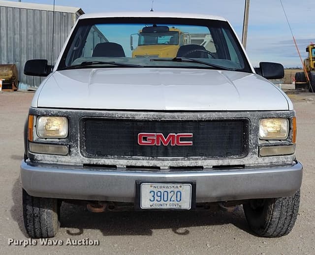 Image of GMC 2500 equipment image 1
