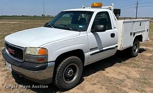 2000 GMC 2500HD Image