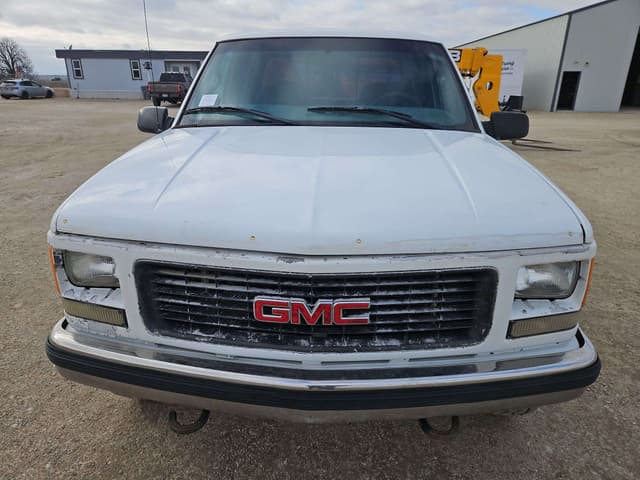 Image of GMC 3500 equipment image 2