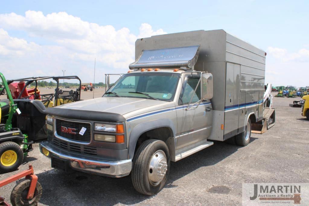 Image of GMC 3500HD Primary image