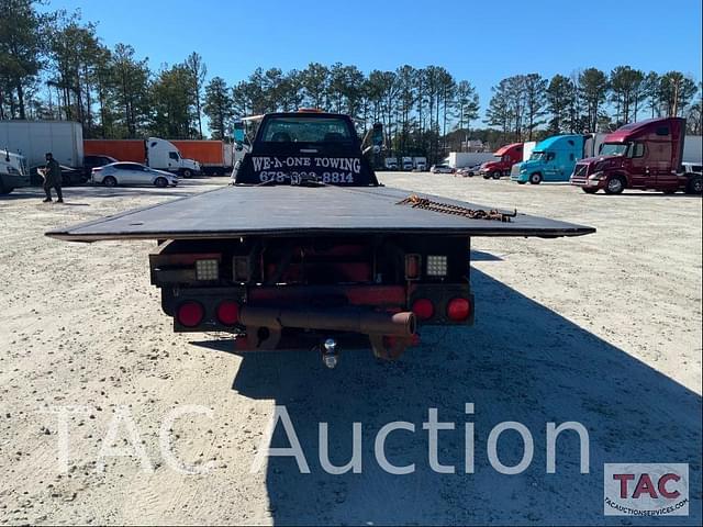 Image of GMC Topkick C5500 equipment image 3