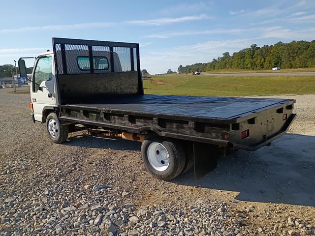 Image of GMC W3500 equipment image 4