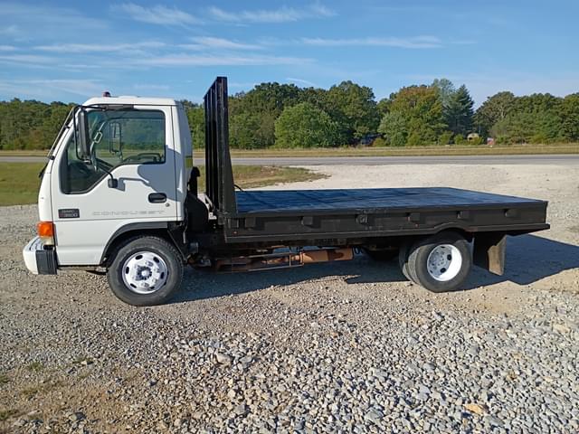 Image of GMC W3500 equipment image 2