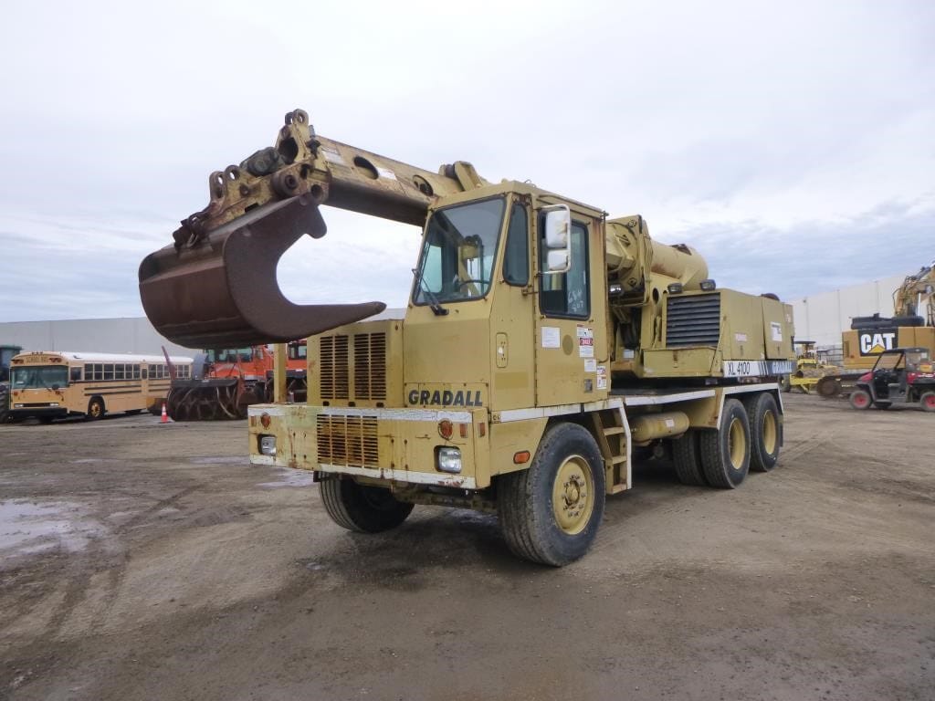 2000 Gradall XL4100 Equipment Image0