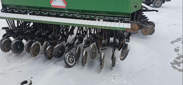 Image of Great Plains Solid Stand 30 equipment image 4