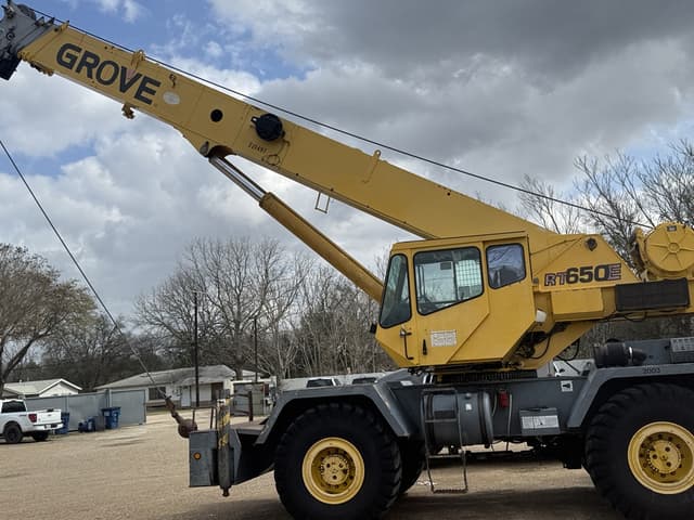 Image of Grove RT650E equipment image 3