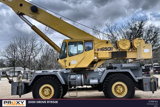Image of Grove RT650E equipment image 2