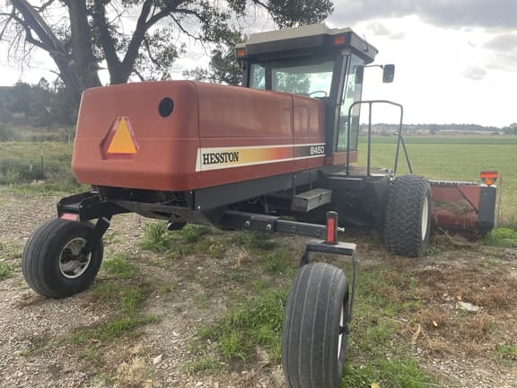 Image of Hesston 8450 equipment image 4