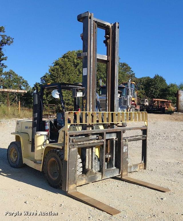 Image of Hyster H135XL  equipment image 2