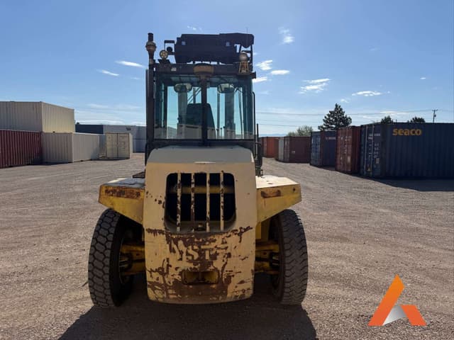 Image of Hyster H210XL equipment image 3