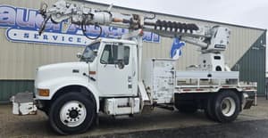 2000 International 4900 Image