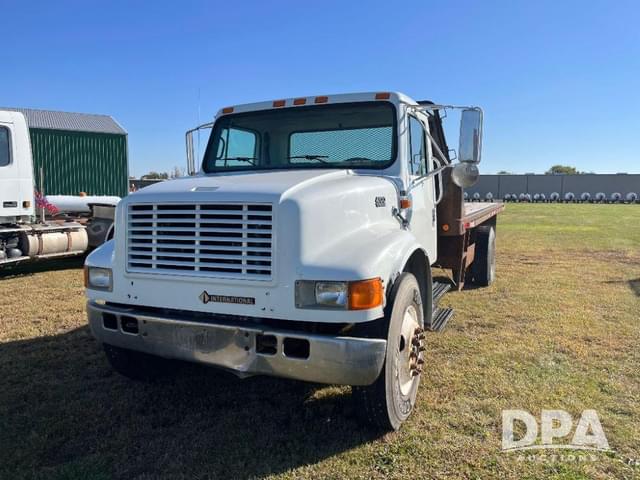 Image of International 4700 equipment image 1