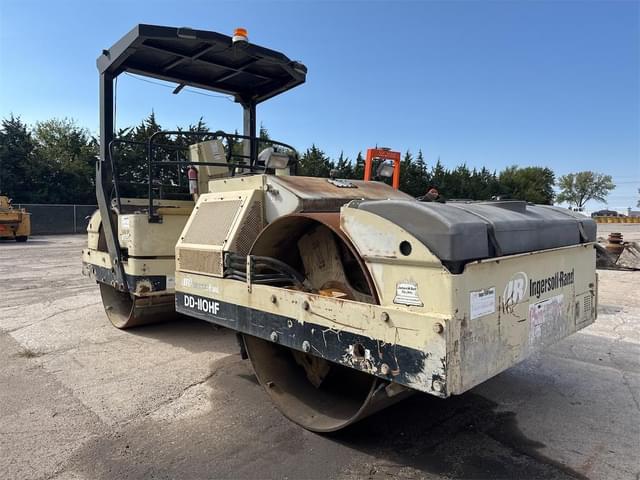 Image of Ingersoll Rand DD-110HF equipment image 2