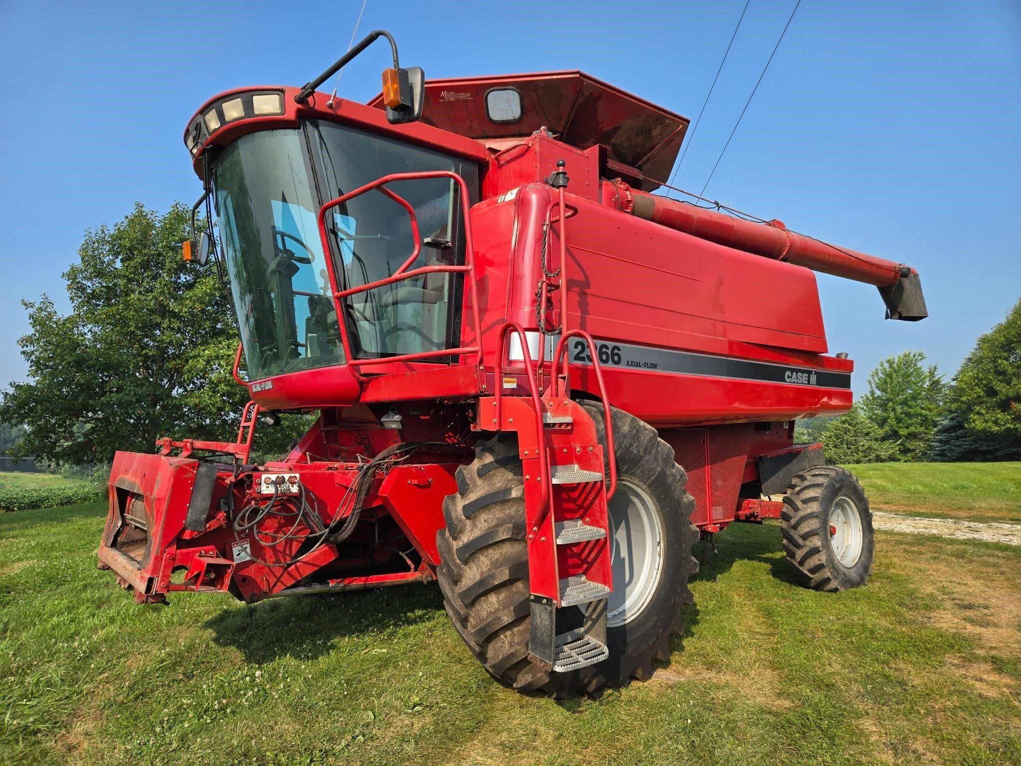 2000 Case IH 2366 Equipment Image0