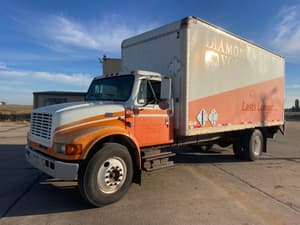 2000 International 4700 Image