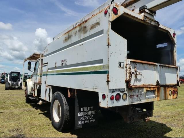 Image of International 4700 equipment image 3