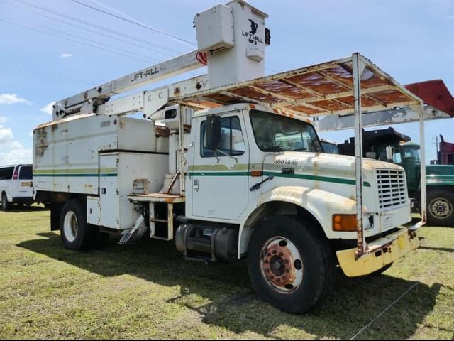 Image of International 4700 equipment image 1