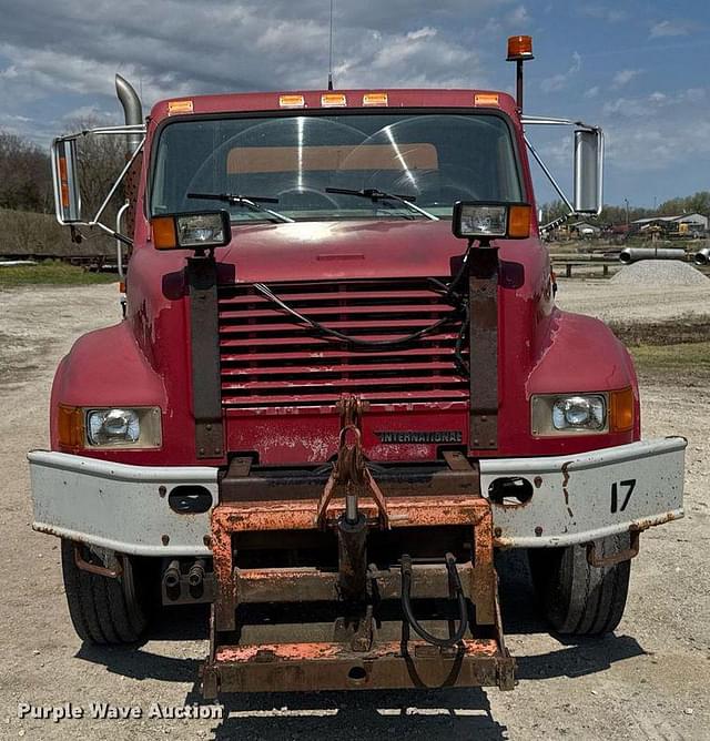Image of International 4700 equipment image 1