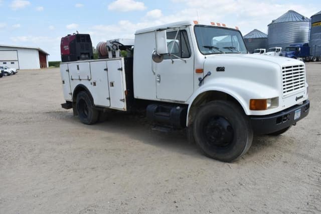 Image of International 4700 equipment image 1