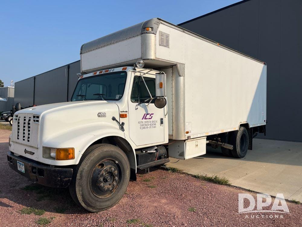 Main image International 4700