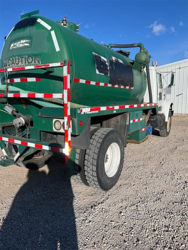 Image of International 4800 equipment image 4