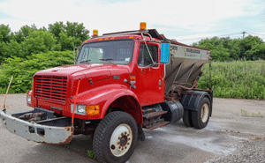 2000 International 4800 Image