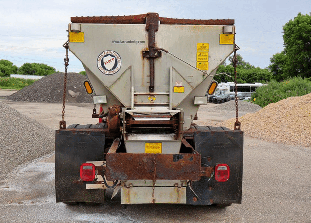 Image of International 4800 equipment image 3