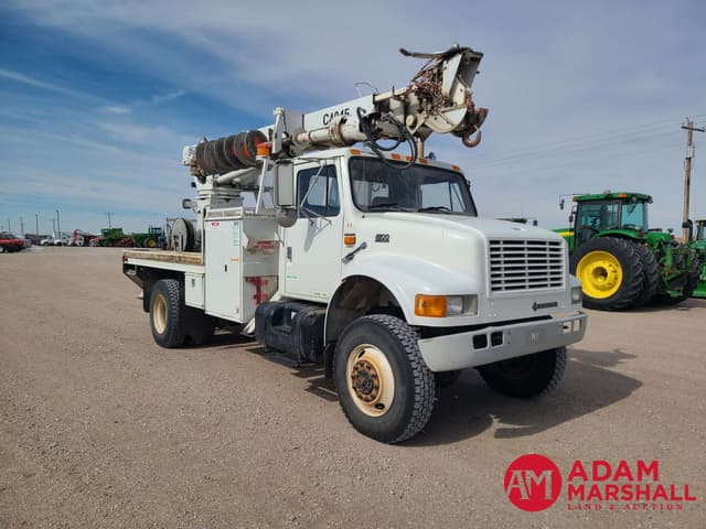 Image of International 4800 equipment image 1