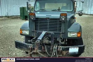 2000 International 4900 Image