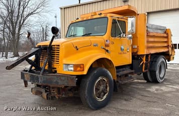 Main image International 4900