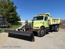 2000 International 4900 Image