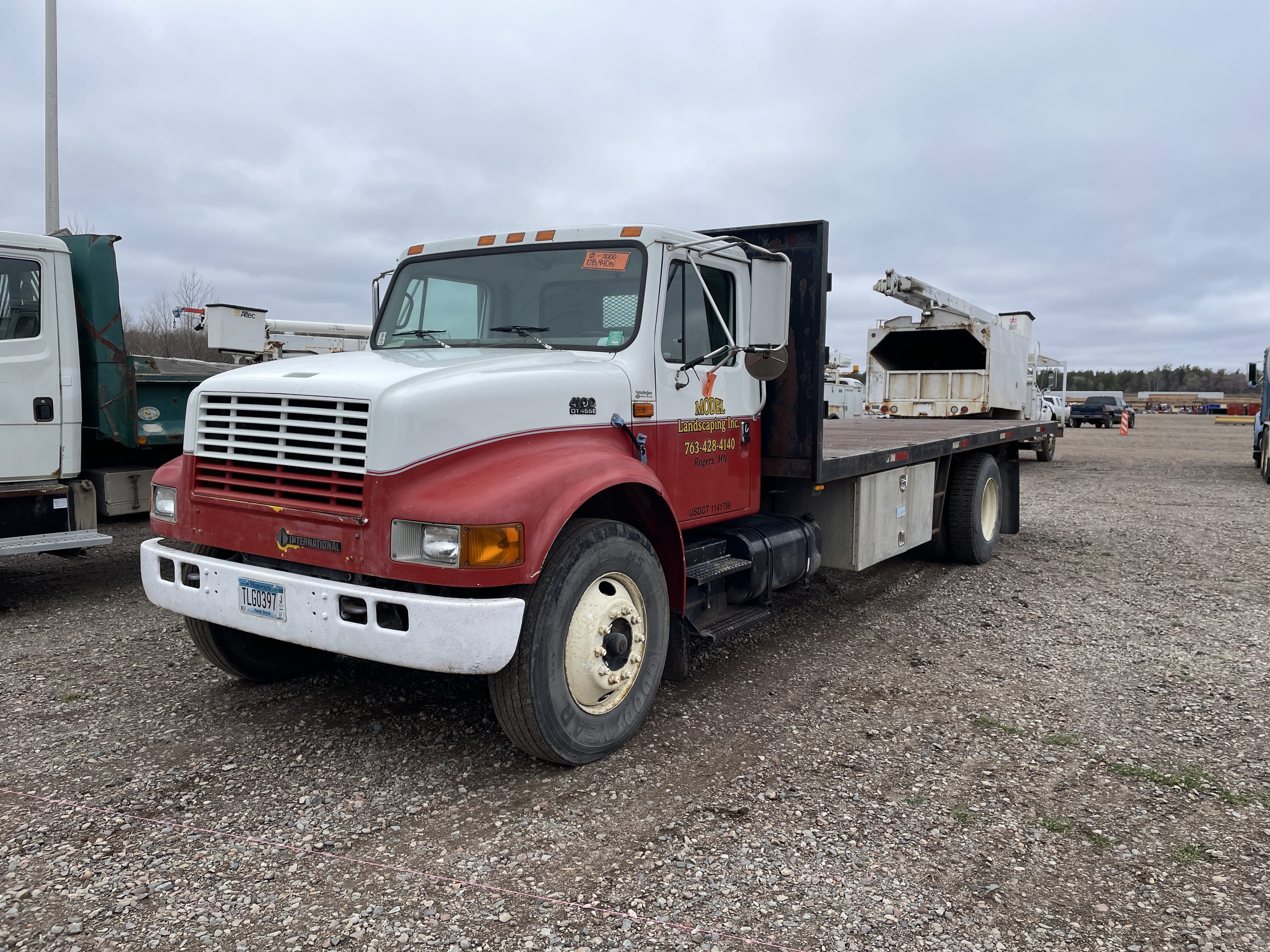 Main image International 4900