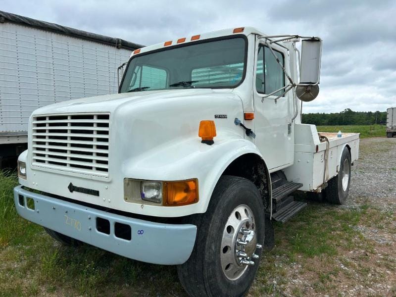 Main image International 4900