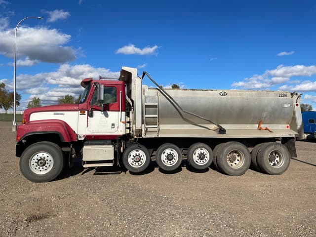 Image of International 5500i equipment image 1